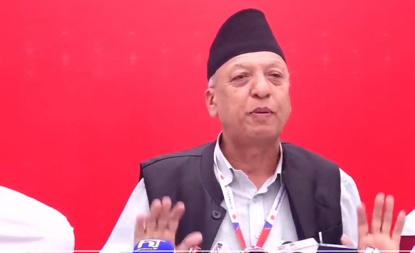 ओली समूहमा नपरेपछि उम्मेदवारी दिएका राजेन्द्र गौतमले लिए नाम फिर्ता