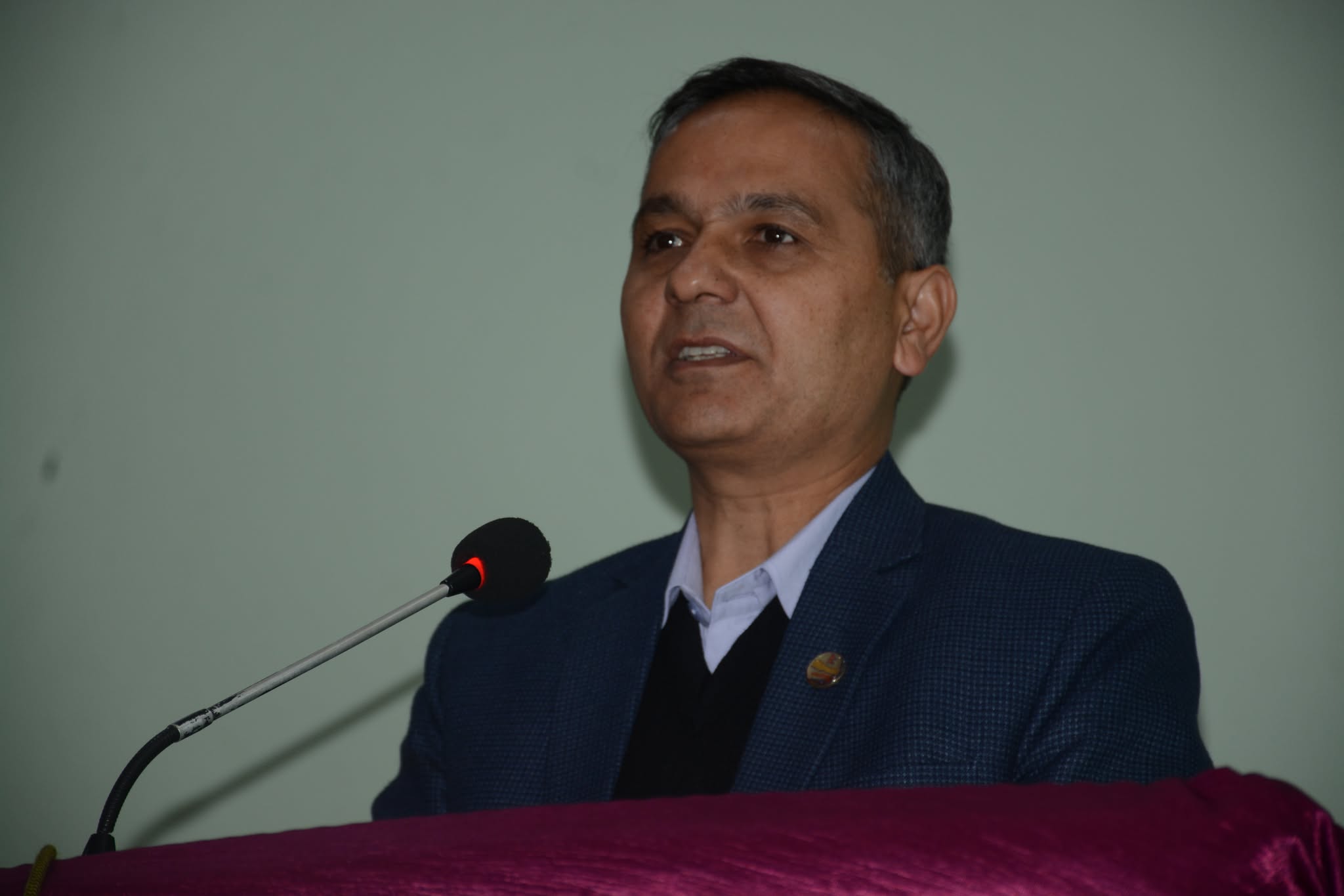 निर्वाचन लोकतन्त्रको असल अभ्यास हो, शासनको वैधानिकता यसैले दिन्छ : गृहमन्त्री अर्याल