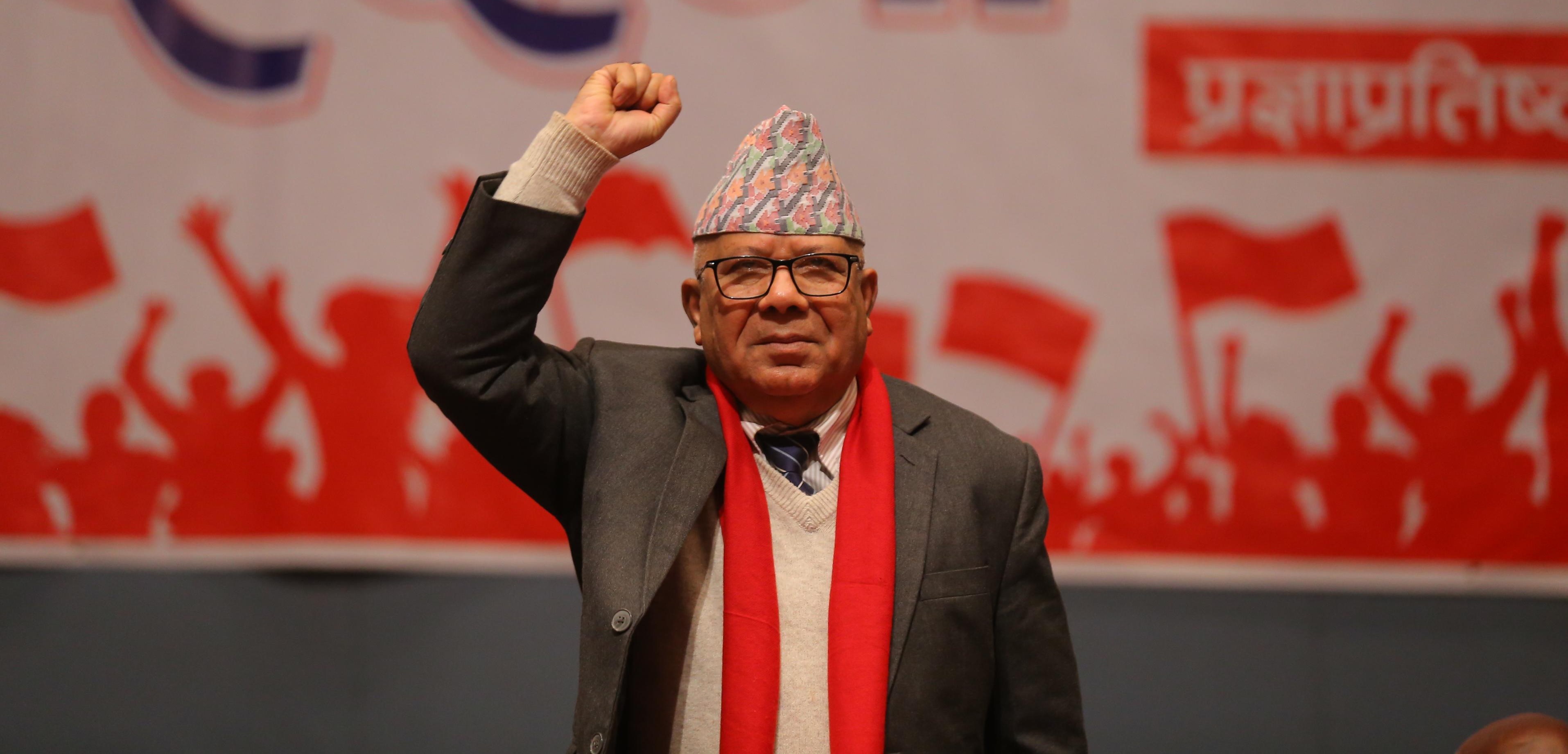 प्रचण्डले दुवैजना अध्यक्ष बनौँ भन्दा मानिन, आफैं सहसंयोजकको प्रस्ताव गरेँ : माधव नेपाल